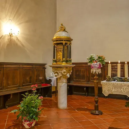 Hotel apartamentowy Casa Diocesana Di *